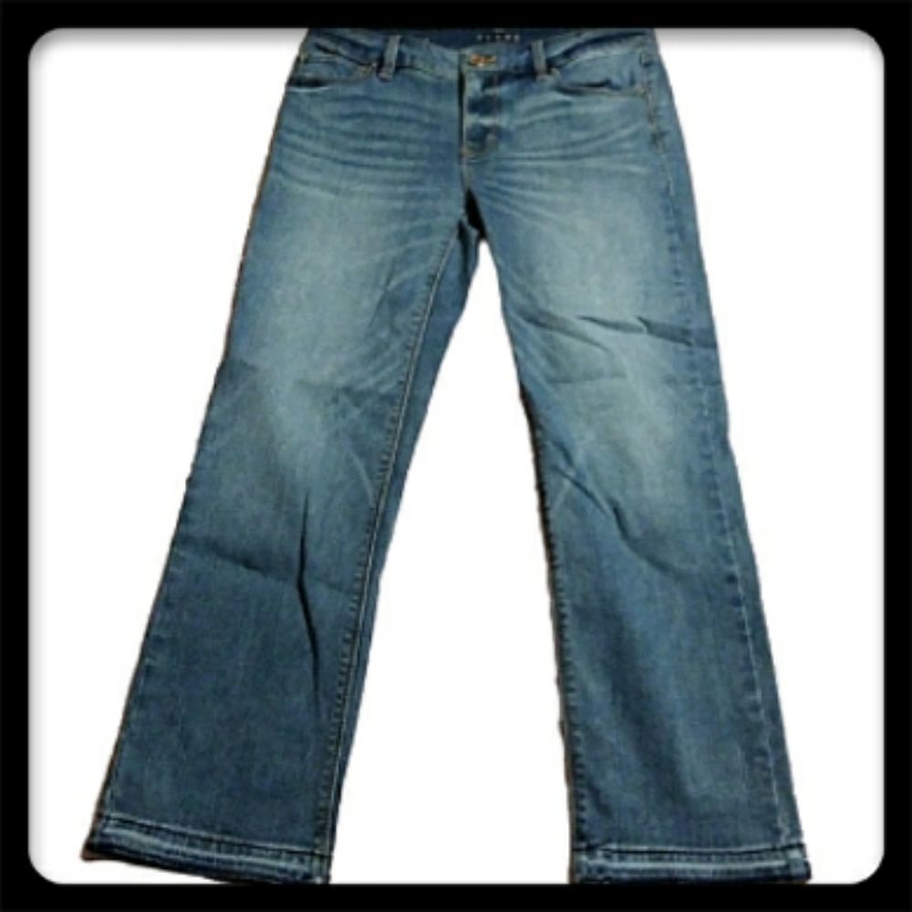 WHBM the flare crop jeans size 29
